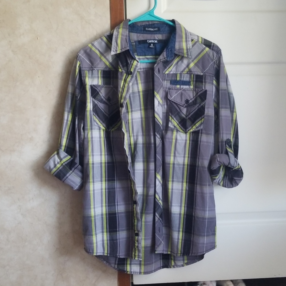Plaid Buttonup